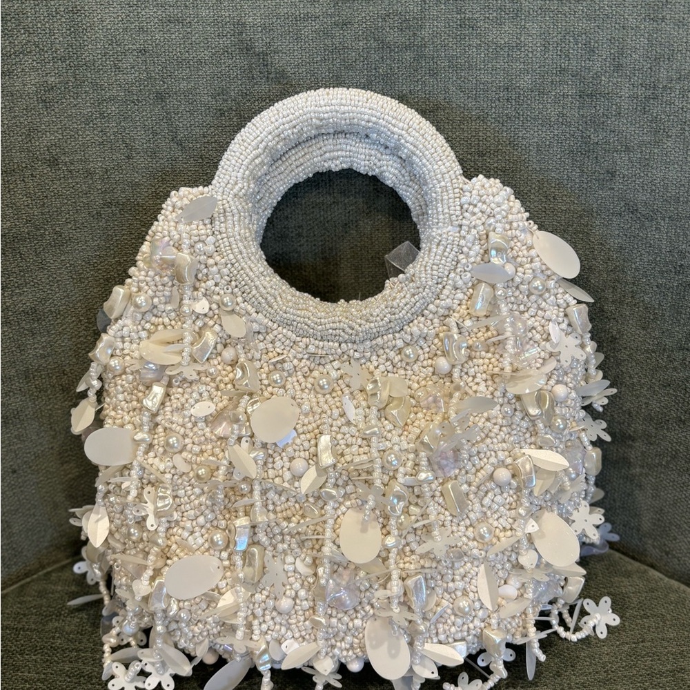 STAUD Inspired White Pearl and Shell Handmade Beaded Bag. NWT.